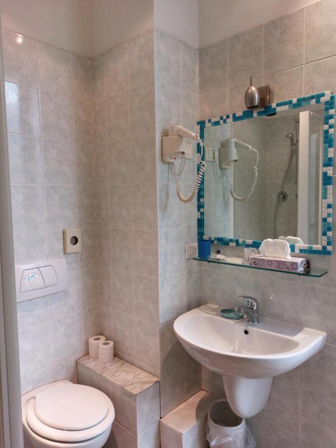 Hotel Ca' Dei Costa La Spezia Esterno foto